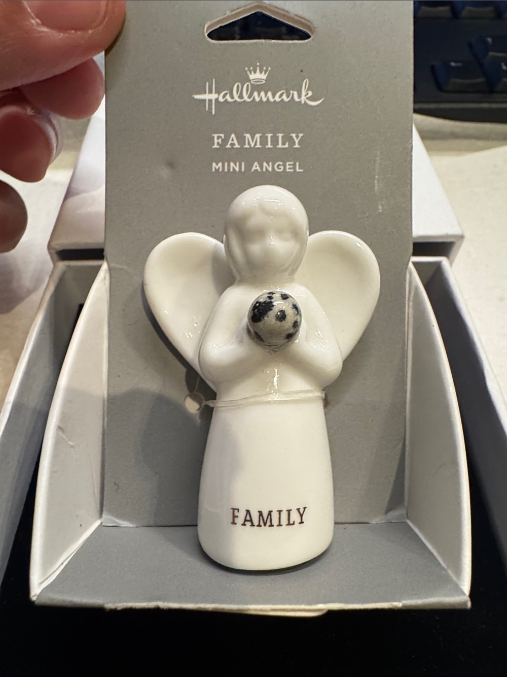 Hallmark White Family Mini Angel Figurine with Speckled Stone